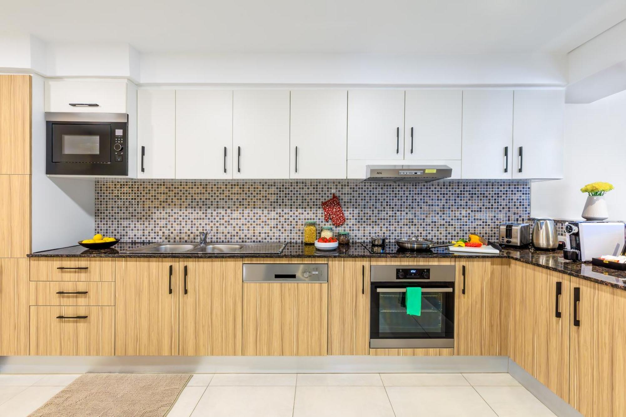 Somerset West Bay Dauhá Exteriér fotografie A modern Australian kitchen