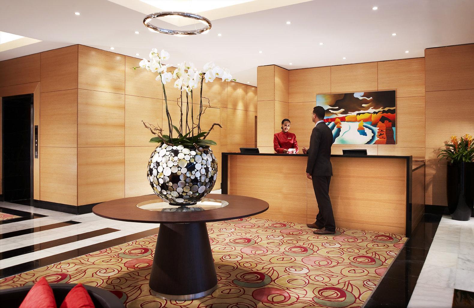 Somerset West Bay Dauhá Exteriér fotografie The lobby of the hotel